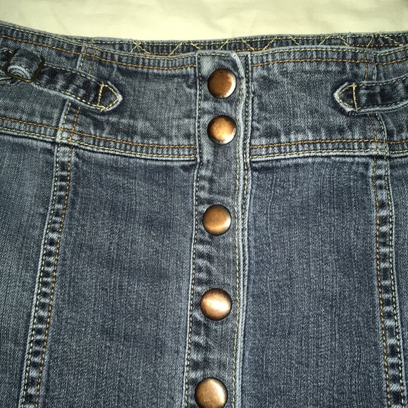 GAP DENIM MINI SKIRT with SNAPS - Picture 4 of 5
